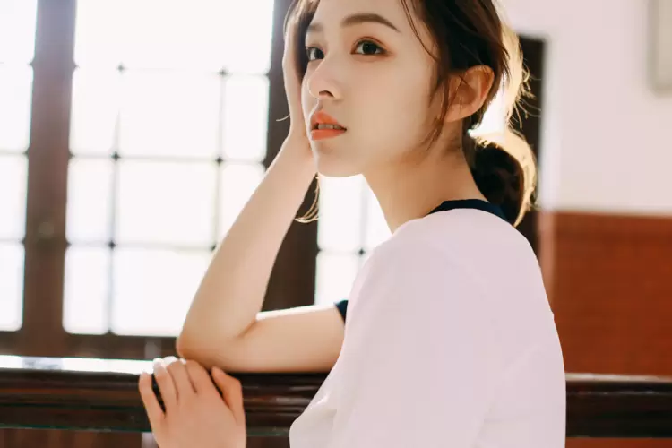 日系清新人像摄影：文艺风写真技法与后期