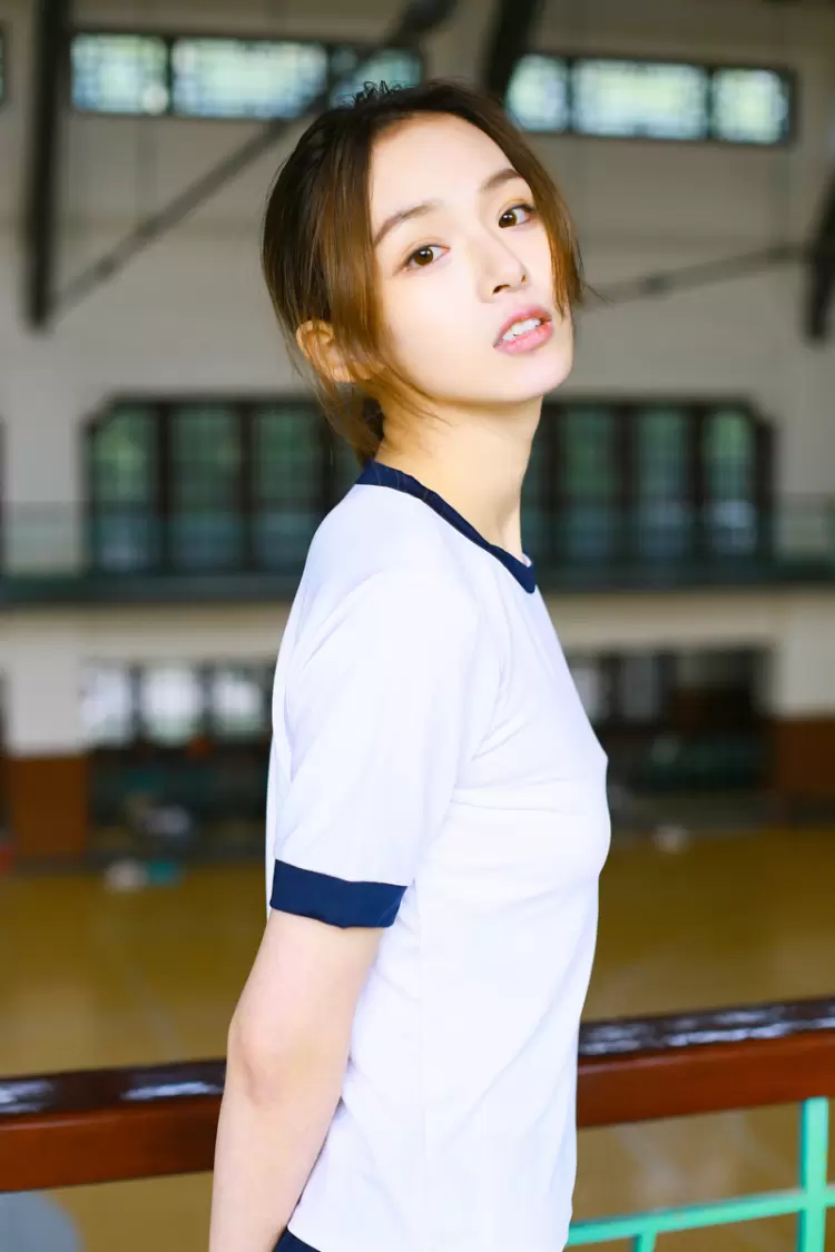 日系清新人像摄影：文艺风写真技法与后期