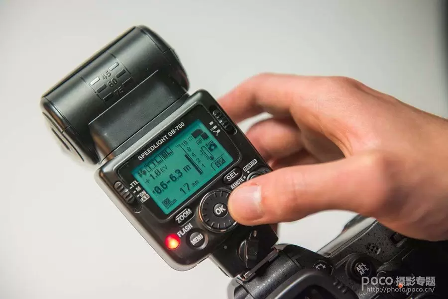 摄影师学会使用外接闪光灯必要性 摄影师学会使用外接闪光灯必要性