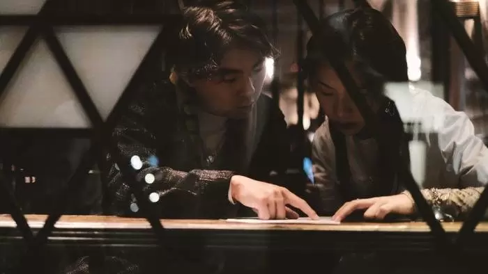 夜晚街拍教你拍出迷幻的都市空间 夜晚街拍教你拍出迷幻的都市空间