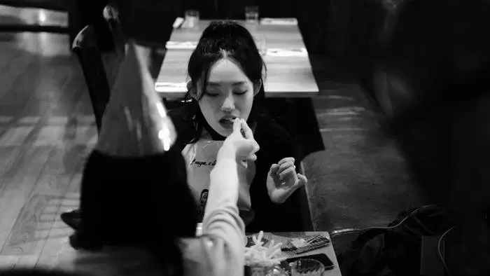 夜晚街拍教你拍出迷幻的都市空间 夜晚街拍教你拍出迷幻的都市空间