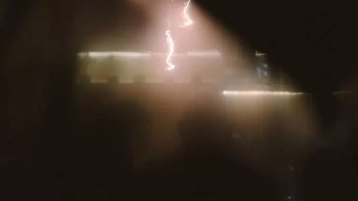 夜晚街拍教你拍出迷幻的都市空间 夜晚街拍教你拍出迷幻的都市空间