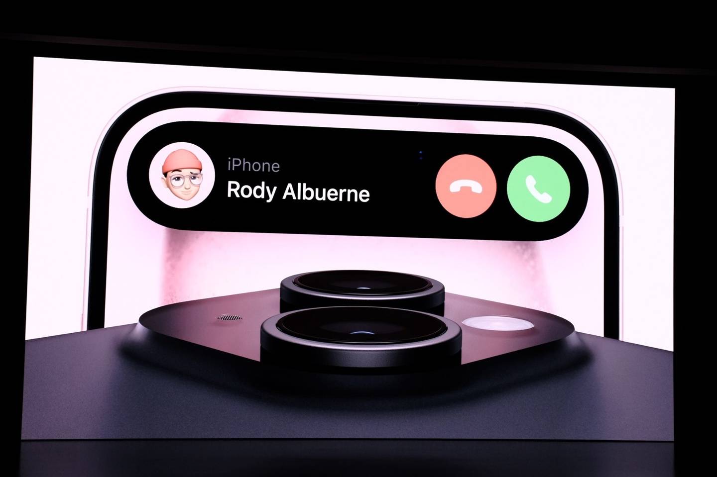 20230912184250632 苹果发布 6.1/6.7 英寸 iPhone 15 标准机型,起售价 799/899 美元