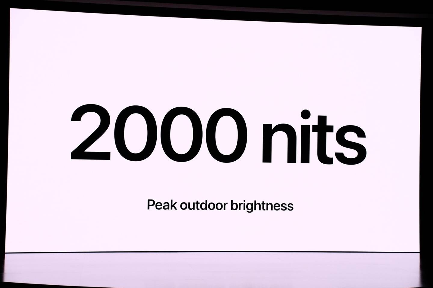 20230912184251421 苹果发布 6.1/6.7 英寸 iPhone 15 标准机型,起售价 799/899 美元